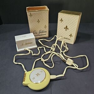 Vintage Lady Sunbeam Shavemaster Electric Razor w/ Original Box Tested READ